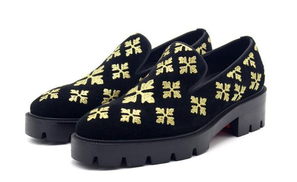 

новая мода скольжение на мокасинах увеличить повседневную обувь для мужчин замши вышивать мужскую обувь, Black