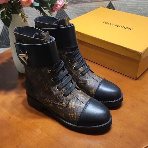 

2020 printed stripes short boots hook loop leather womens motorcycle boots,fashion personality wild womens martin boots size 35-42 00040, Black