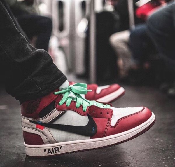 

off whÃ¬te nÃ¬ke air jordÃ¡n 1 retro design sneakers women men's aj 1 unc white red trainers basketball shoes sports shoes