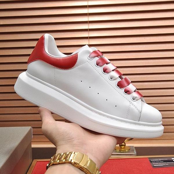 

lightweight oversized sneaker mens shoes fashion classic outdoor walking footwears style design lace -up low men shoes scarpe da uomo, Black