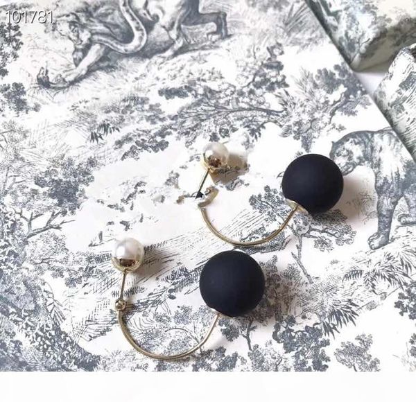 

f classic designer black sandy white pearl double bent round loop stud earrings for women jewelry, Golden