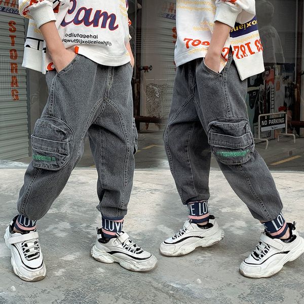 

wear boys' season pants big pocket jeans 2020 new children's wear medium and large jeans overalls children's overalls, Blue