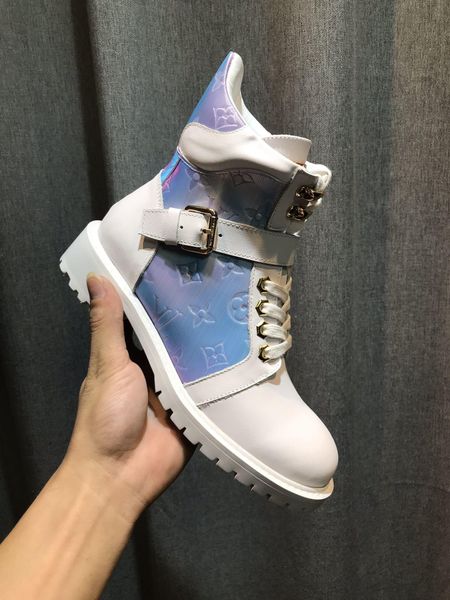 

new7 luxury ladies martin boots fashion leather platform women's boots outdoor comfortable snow boots original box fast delivery, Black