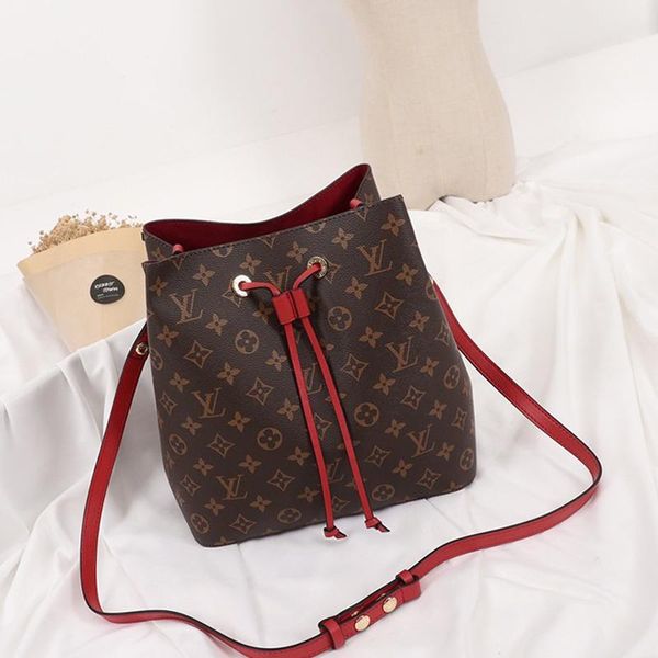 

new fast delivery vintage fashion design style women bags leather bucket bag handbag drawstring shoulder bag luxury messenger crossbody bags