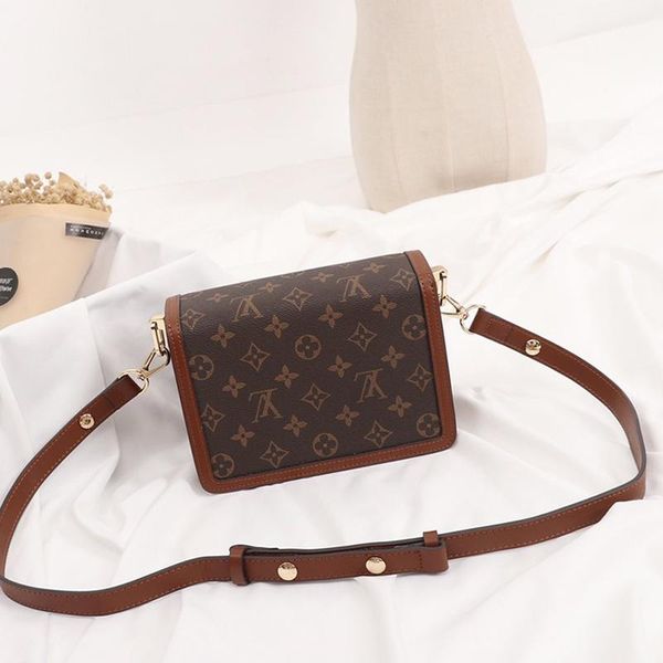 

fast delivery women leather shoulder chain crossbody bag simple style messenger bags ladies luxury classic shoulder bag with origin box