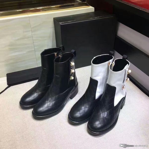 

2017 fashion classic brand luxury diamond rivet boots for women retro waterproof outdoor work sports shoes casual sneakers size 35-40, Black