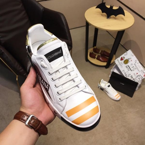 

2019v autumn new limited edition men's leather casual shoes, fashion wild sports shoes, original box delivery, size: 38-45