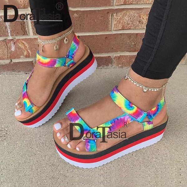 

doratasia big size 34-43 new ins ladies flat platform sandals fashion colorful summer sandals women casual party shoes woman y200620, Black