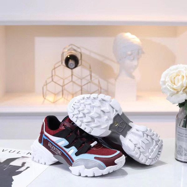 

2021-2020r new trend retro leather casual shoes ,breathable men and women outdoor sports shoes ,fashion wild party lovers shoes size 35 -45, Black