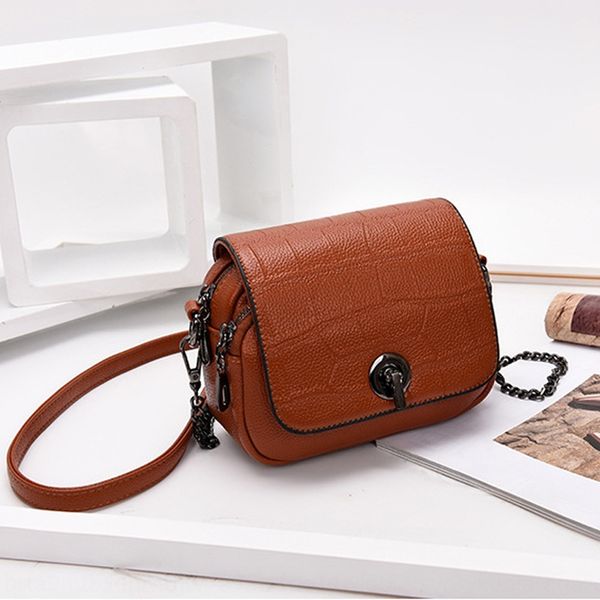 

2019 new solid color pu women's shoulder shoulder korean fashion chain women's bag genuine messenger bag, White