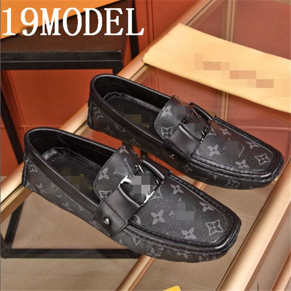

luxurious men leather fashion shoes design low heel loafers shoe dress shoes brogue shoes spring ankle boots vintage classic male casual, Black