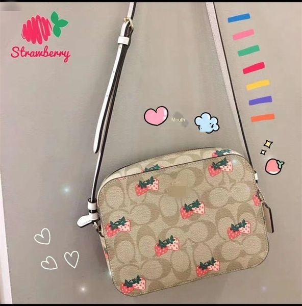 

new pu printing small fashion camera strawberry hand chain versatile handbag female strawberry camera bag