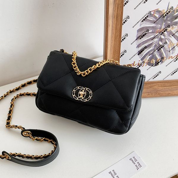 

rhombus chain women's 2020 new fashion online red small square bag texture shoulder crossbody small square bag, White