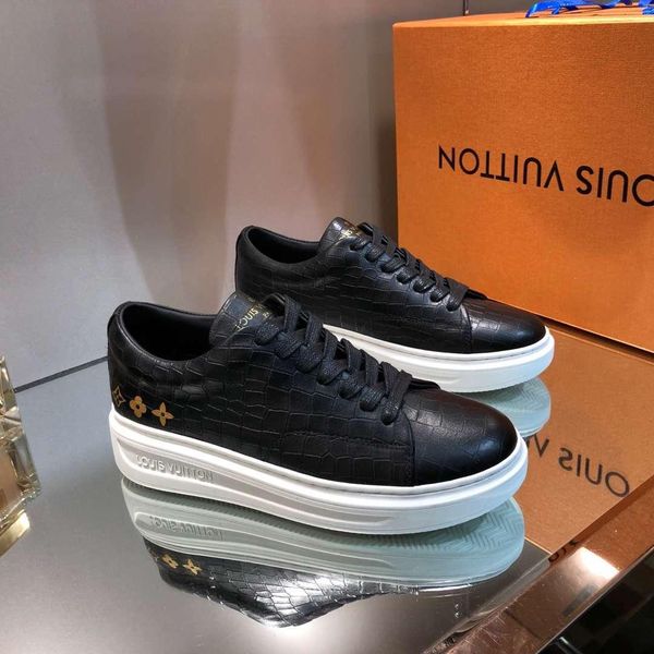 

2019 new men's and women's casual shoes limited edition sneakers, all shipped with the original packaging, couple code: 35-45, Black