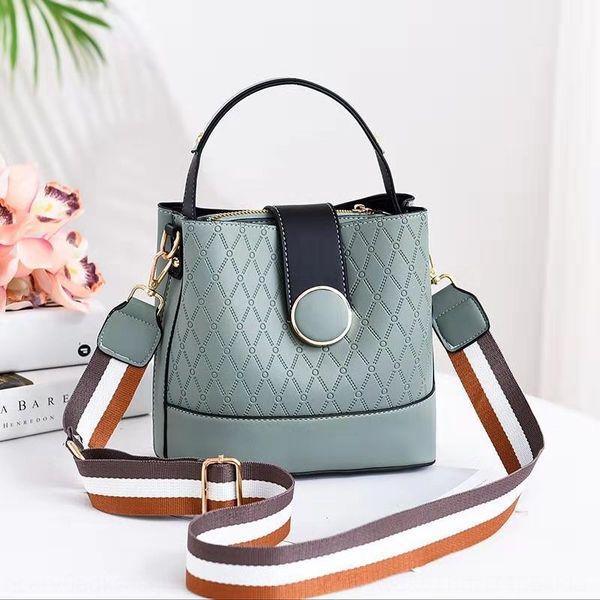 

women 2020 new women's shoulder bag fashion comfortable elegant fashion women's shoulder bag superior straight 1938-1