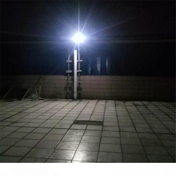 

solar led street light solar powered flood lights 30w 30leds security lighting with pole and remote control