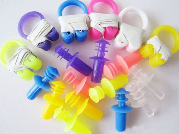 

underwater nose clip and earplug kit for swimming silicone soft and comfortable ear plugs nose clips set water sports goods opp bag