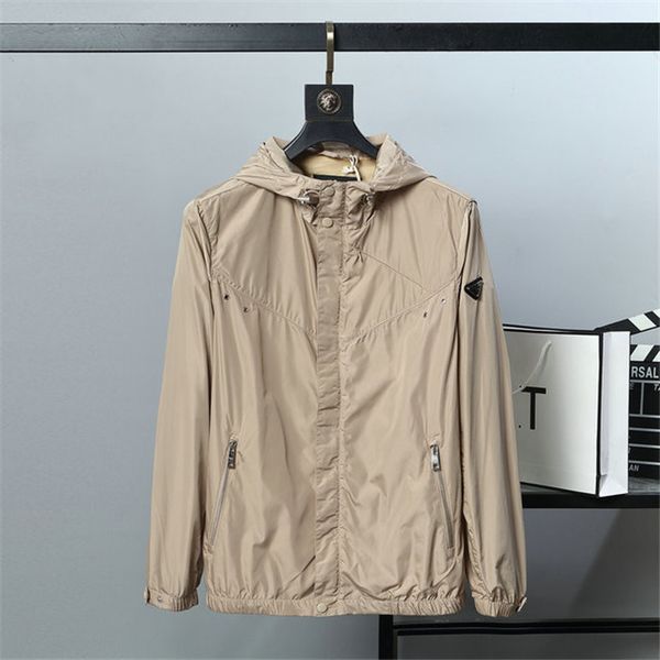 

удобрение и размера medusa осень и зима с капюшоном ветровка утепленной куртки моды ветрозащитной мод бренд куртка дизайнер куртка, Black;brown