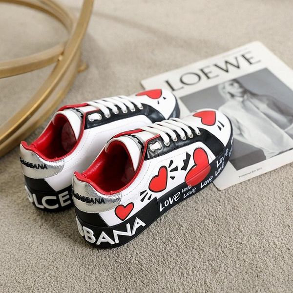

2020z trend hand-painted graffiti leather casual shoes men and women comfortable sports shoes fashion wild couple shoes, size 35-451, Black