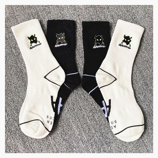 

tide br ader error alien head embroidery street cotton socks sports fashion men and women black and white middle tube cotton socks, Pink;yellow