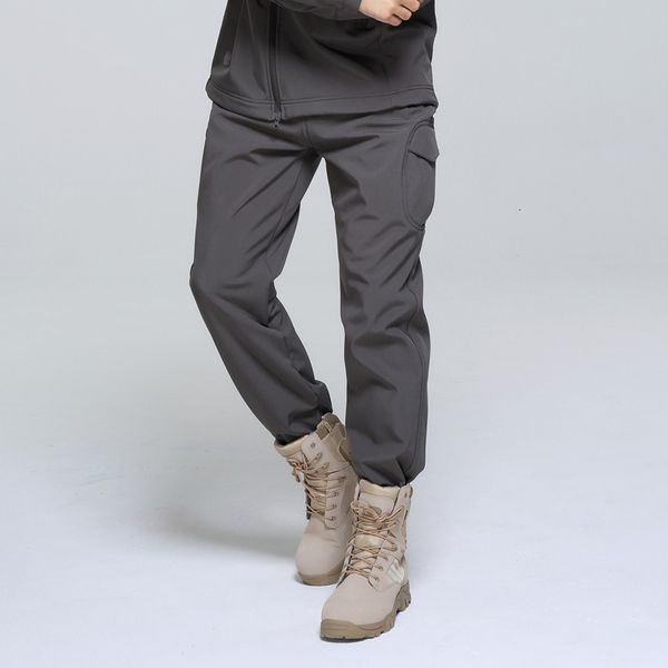 

outdoor tactical fleece lining waterproof soft shell long pants keep warm man hiking camping trekking climbing trousers, Black;green