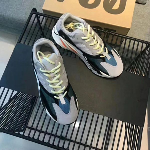 

2019r new limited edition coconut shoes, comfortable sports shoes, original box delivery: male and female code 38-4611, Black