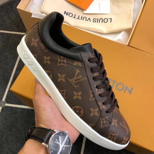 

42 men's designer casual sports shoes, fashion brand outdoor casual shoes, trainers. fast delivery in original box packaging, Black