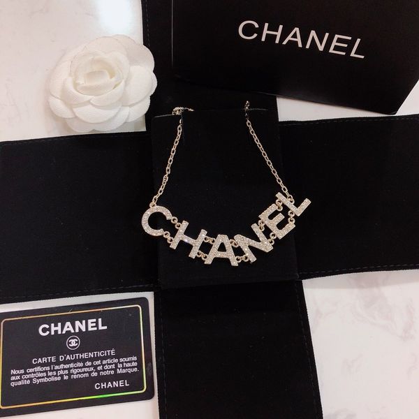 

cha nel designer jewelry hip hop designer necklace butterfly iced out pendant mens 14k gold chains initial letter pearl necklaces b2, Silver