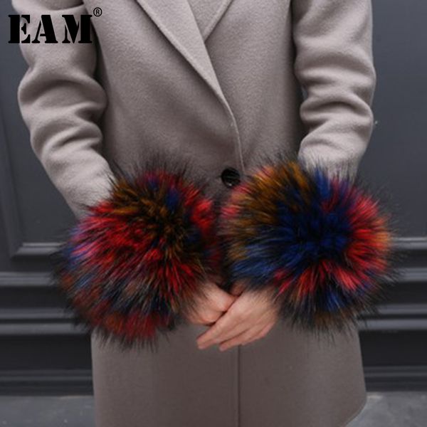 

eam] women multicolor imitate fur wristband bracelet new temperament fashion tide all-match spring autumn 2020 le888, Black