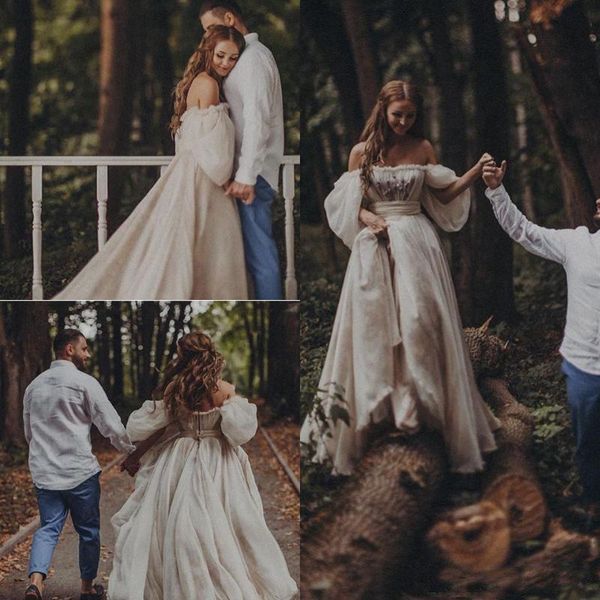 

sweetheart gothic wedding dress 2021 off shoulder puff sleeve princess bridal gowns rustic country hippie wedding dress, White