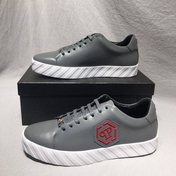 

2020 k6 leather lace-up fashion casual mens luxury designer shoes classic flat shoes mens sneakers original box, Black