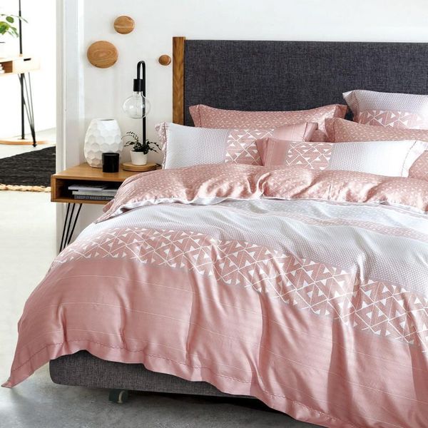 

4шт европейский розовый волновой точки пододеяльник tencel silk top grade 100% хлопок пододеяльник set здоровая кожа плоский лист наволочки