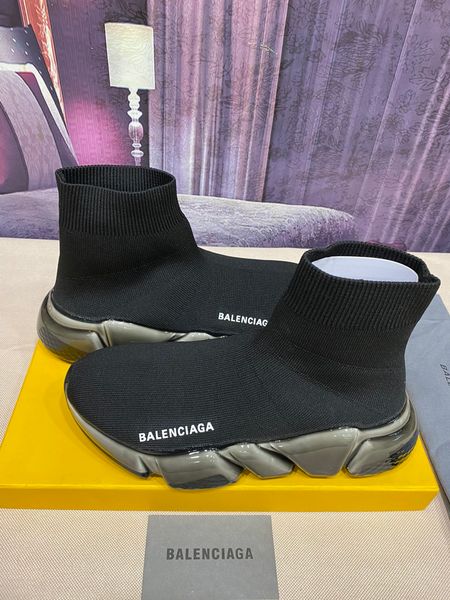 

2020 grey designer sock sports shoes speed trainer luxury mens casual tripler vintage sneakers socks boots platform trainers hg1368250