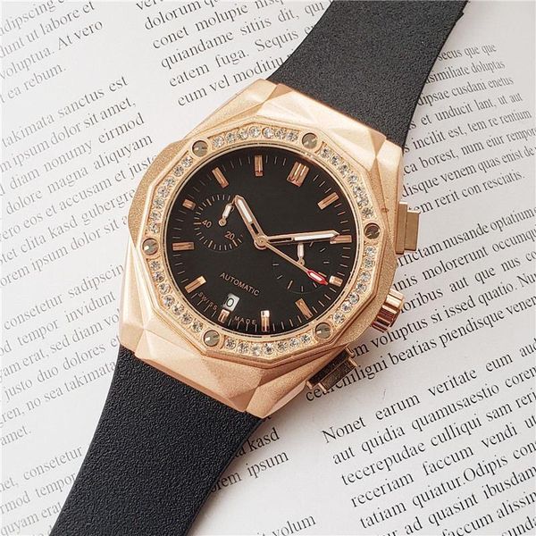 

2020 womens mens diamonds luxury designer watches waterproof sports men watch quartz movement rubber strap wristwatches quality, Slivery;brown