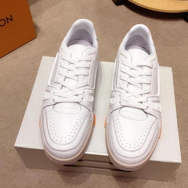 

trainker sneaker men 's shoes new arrival comfortable autumn and winter shoes low casual luxury fashion men lace -up shoes with or
