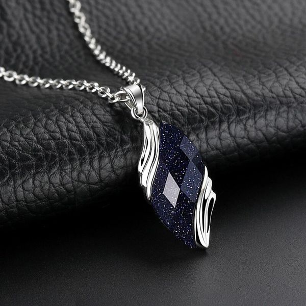 

ожерелье mens популярная марка подвеска mens ожерелье прохладный простой titanium steel blue песчаник hip hop sen сеть red tiktok подвеска с, Silver