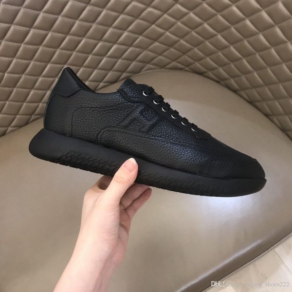 

2020 r trail sneakers fashion and comfortable outdoor running shoes comfortable and breathable sports overall lightweight casual