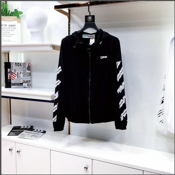 

wholesale 2020 new man jackets hooded rain coat water-proof sun protection trench casual fashion men sun-proof clothing, Black;brown