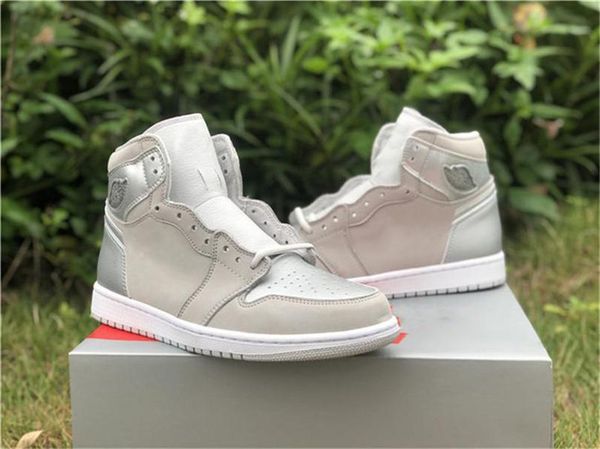 

wholesale 2020 1 high og japan 2001 2020 co.jp basketball shoes neutral grey white metallic silver 1s mens sports sneakers with box, Black