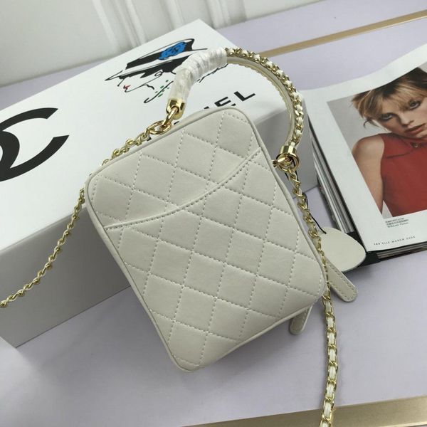 

2020 genuine black embossed leather women's handbagdesigner retro women chain big tassel handbags women shou