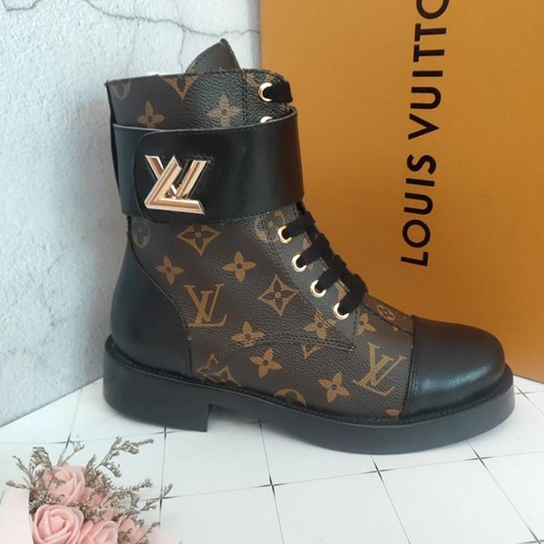 

2020 printed stripes short boots hook loop leather womens motorcycle boots,fashion personality wild womens martin boots size 35-42 00081, Black