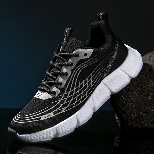 

lightweight running shoes for men running sneakers 2020 breathable high elasticity sports shoes fitness trainer gym