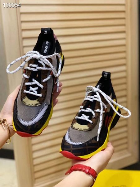 

2019n summer limited edition couple fashion casual shoes, fashion wild sports shoes, lace-up shoes, original packaging delivery 35-45111, Black
