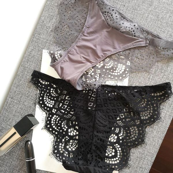 

summer new lace hollow panties ladies low waist seamless breathable briefs, Black;pink