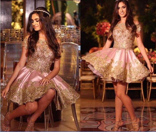 

2020 off shoulder lace homecoming dresses gold applique cap sleeves a line pleats cocktail party gown graduation dress, Red