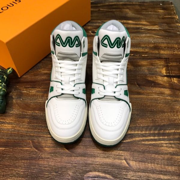 

2020 we new men's trainer sneakers, men's daily casual shoes, leather high-quality high-sneakers