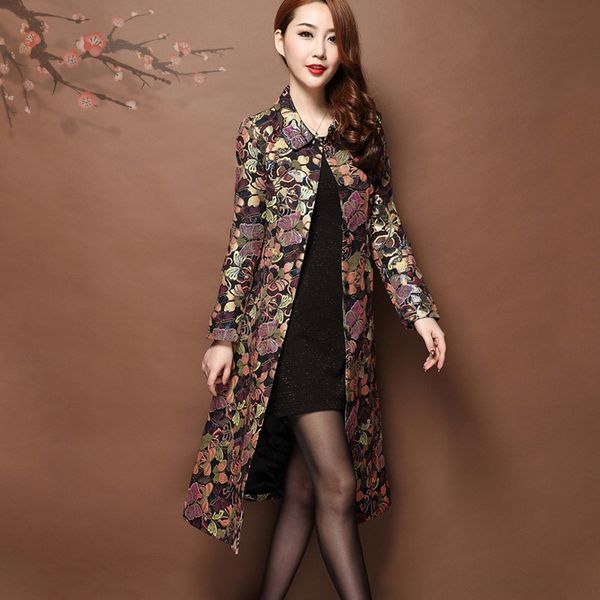 

2020 spring new windbreaker coat elegant printed women's knee-length trench coat for middle-aged women, Tan;black