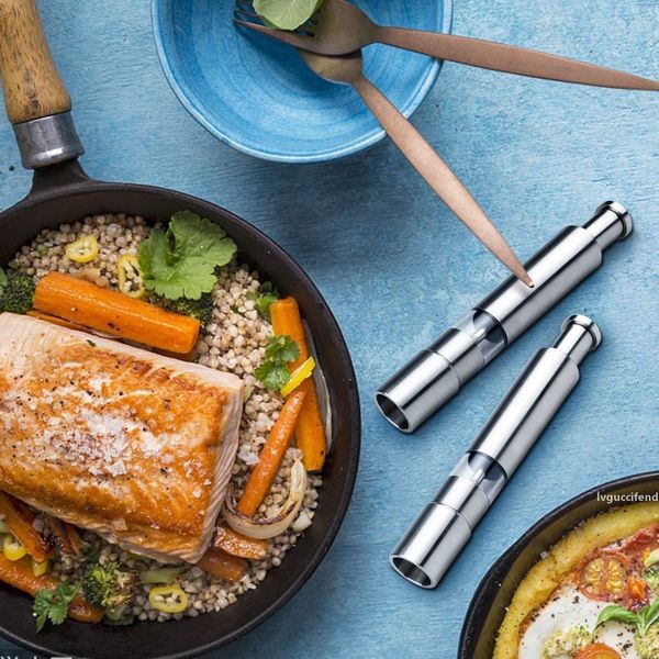 

stainless steel salt pepper grinder portable manual pepper muller seasoning grinding milling machine mini cooking tools kitchen tools jxw576