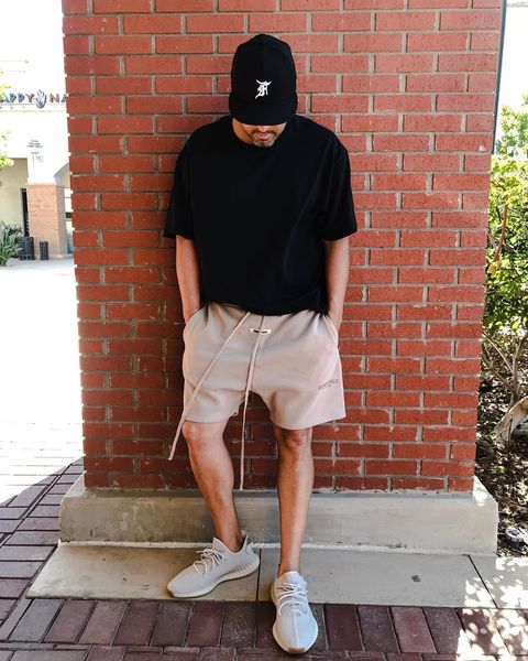 

trendy correct reflective fear street brand double god high beauty fog essentials fashion of version line loose casual shorts cseah, Black