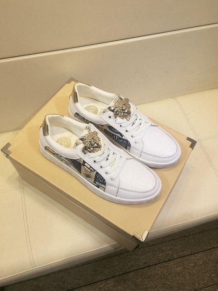 

2020-2019z summer new high-end brand men's leather comfortable low-casual shoes, fashion wild personality sports shoes, size: 38-44